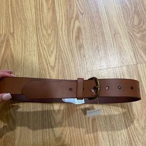 American Eagle brown leather belt